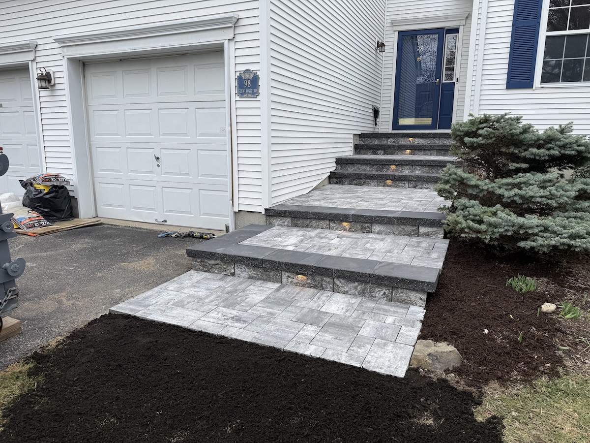 New masonry stairs install by a masonry contractor on a home in Cedar Grove, Essex County, NJ by Masonry Pro Construction