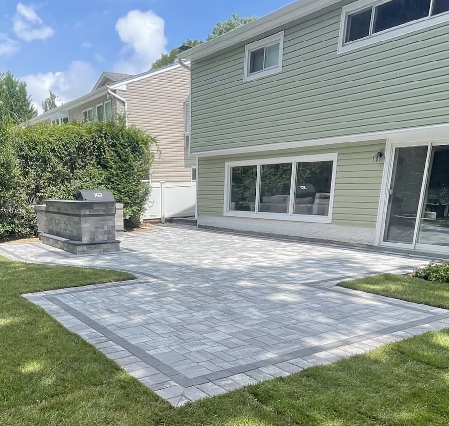 The Benefits of Adding a Paver Patio to Your Outdoor Living Space