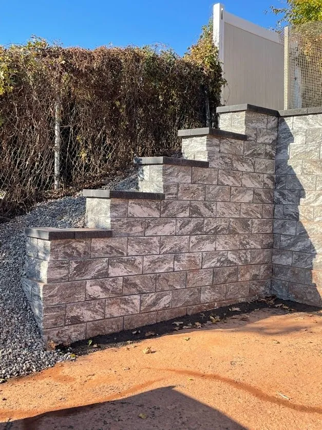 New retaining wall in Hackensack, Bergen County, New Jersey, 07601 by Masonry Pro Construction.